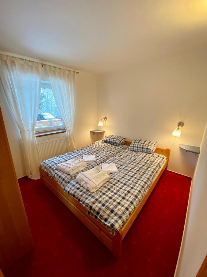 Apartman Pod Lesem Svoboda nad Upou Bagian luar foto